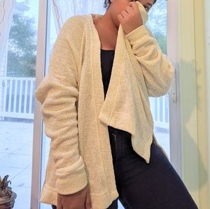 URBAN OUTFITTERS SOFT KNIT CARDIGAN SWEATER